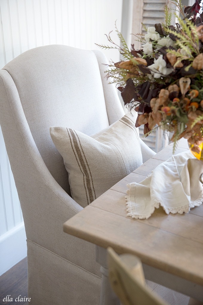 Adding pillows and throws to your fall tablescape creates a cozy and inviting space to entertain family and friends for everyday or thanksgiving.