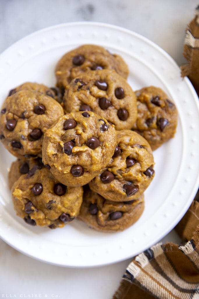 plate of perfect pumpkin chocolate chip cookies