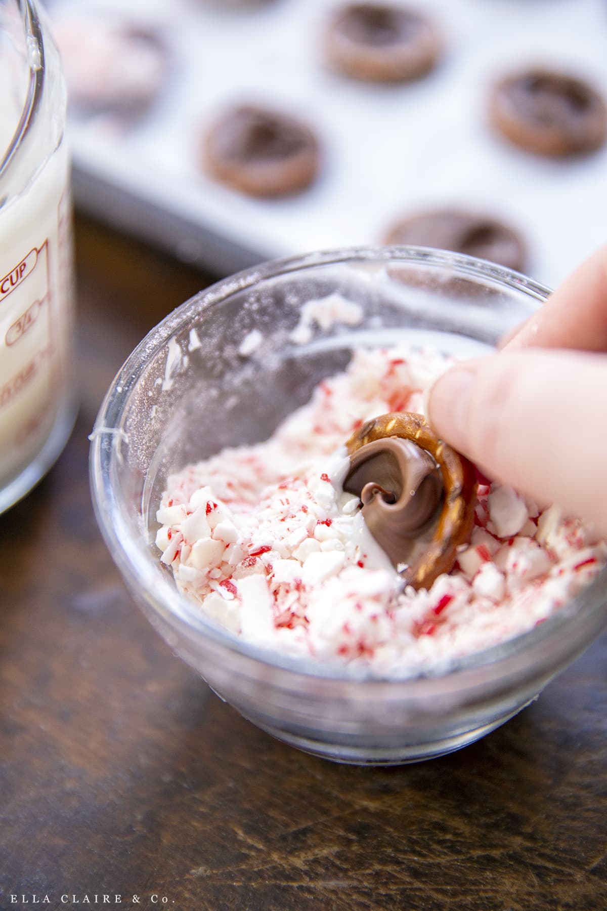 dip pretzels in crushed peppermint candy canes