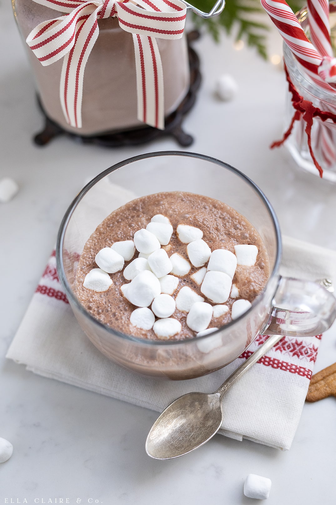hot chocolate mix made fresh with marshmallows