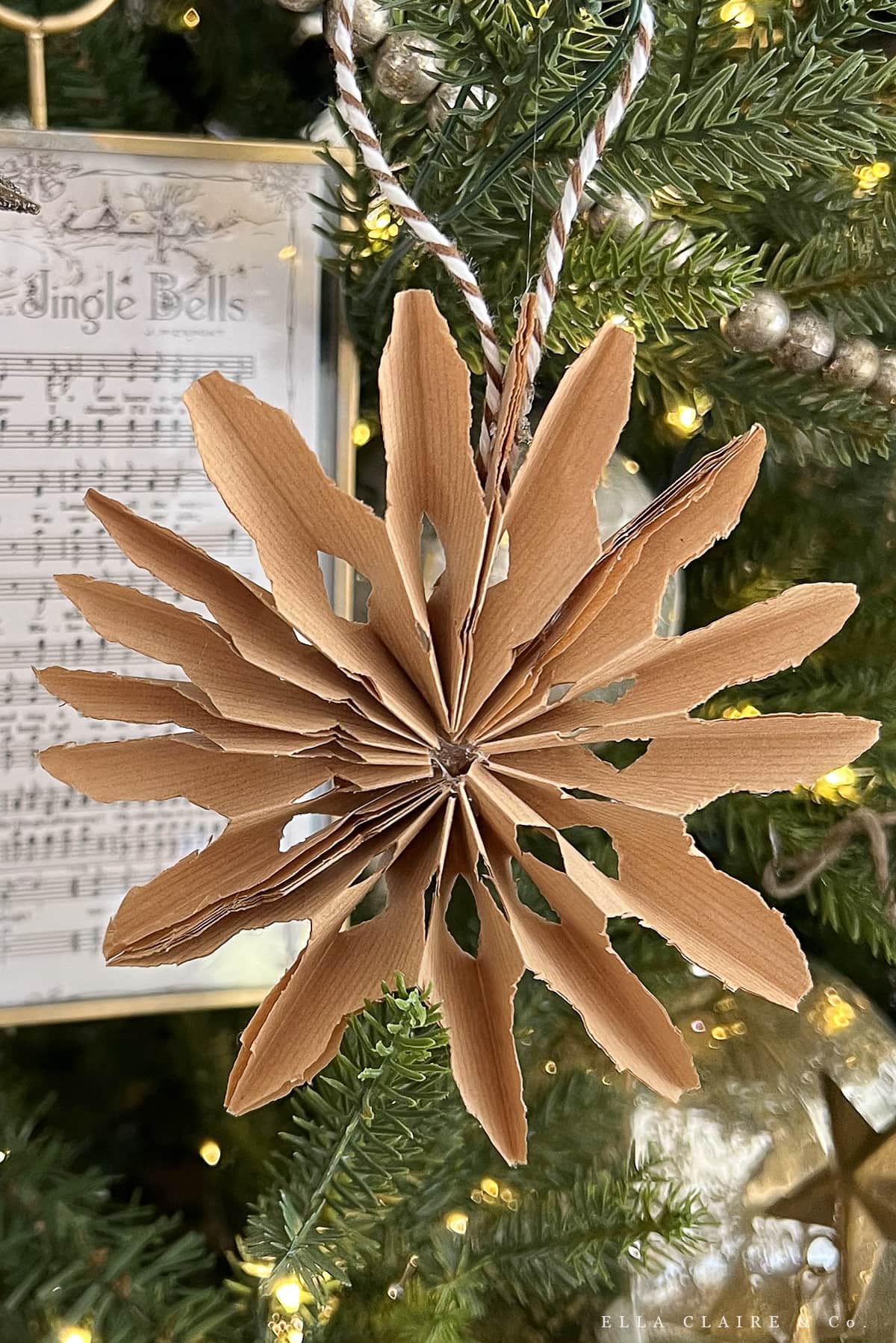 DIY paper ornament